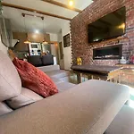 El Rio Apartment
